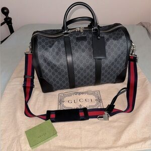 Gucci GG Supreme Weekender Bag